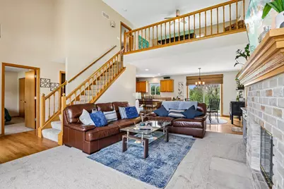 1900  Wexford Ln, Waukesha, WI 53186 - Photo 4