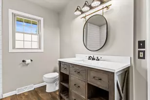 1200 W Tiffany Ln, Oak Creek, WI 53154 - Photo 24