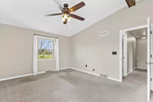 1200 W Tiffany Ln, Oak Creek, WI 53154 - Photo 22