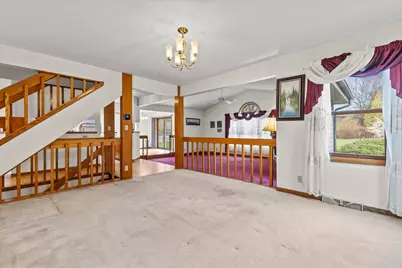 4039 W Cypress Ln, Franklin, WI 53132 - Photo 8