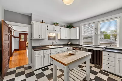 1723 E Ontario St #1725, Milwaukee, WI 53207 - Photo 16