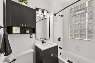 1723 E Ontario St, Milwaukee, WI 53207 - Photo 30