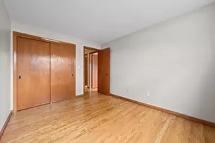 W56N710 Hawthorne Ave, Cedarburg, WI 53012 - Photo 48