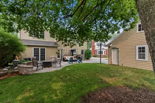 2434 N 93rd St, Wauwatosa, WI 53226 - Photo 30