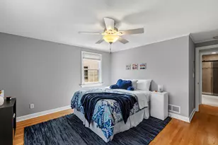 2434 N 93rd St, Wauwatosa, WI 53226 - Photo 20
