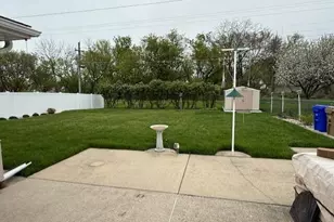 4451 Harrison Rd, Kenosha, WI 53142 - Photo 6