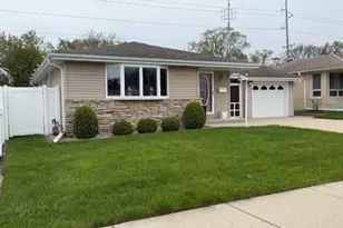 4451 Harrison Rd, Kenosha, WI 53142 - Photo 2