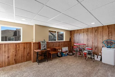 852  Ashley Ave, Port Washington, WI 53074 - Photo 24