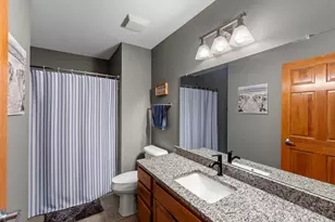 852 Ashley Ave, Port Washington, WI 53074 - Photo 22