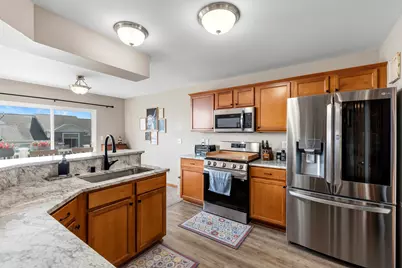852  Ashley Ave, Port Washington, WI 53074 - Photo 8