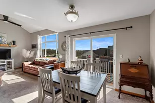 852 Ashley Ave, Port Washington, WI 53074 - Photo 6