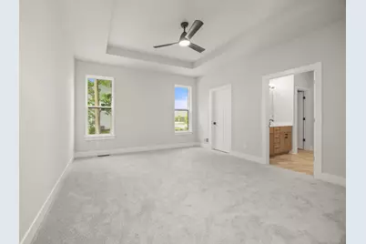 1733  Palmer Ct, Hartford, WI 53027 - Photo 10