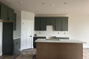 1733 Palmer Ct, Hartford, WI 53027 - Photo 10