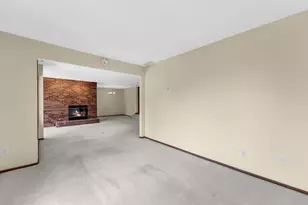 709 S Lake Shore Dr, Lake Geneva, WI 53147 - Photo 22