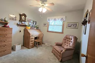 2834 E Eaton Ln, Cudahy, WI 53110 - Photo 14