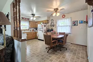 2834 E Eaton Ln, Cudahy, WI 53110 - Photo 6