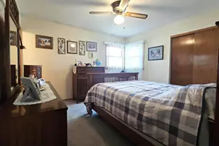2834 E Eaton Ln, Cudahy, WI 53110 - Photo 10