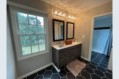 15200  Briaridge Ct, Elm Grove, WI 53122 - Photo 16