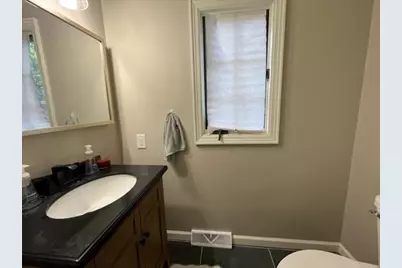 15200  Briaridge Ct, Elm Grove, WI 53122 - Photo 10