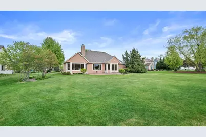 6065 S Preston Ln, New Berlin, WI 53151 - Photo 30