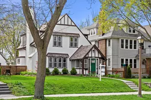 4477 N Murray Ave, Shorewood, WI 53211 - Photo 46
