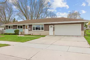 901 Dewey St, Kiel, WI 53042 - Photo 30
