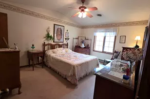 1425 Sun Valley Dr, Racine, WI 53406 - Photo 14