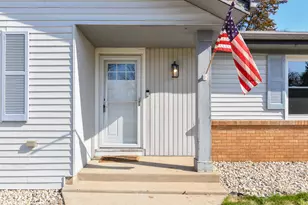 26314 Fries Ln, Racine, WI 53185 - Photo 2