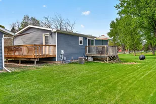 1525 Holley St, Holmen, WI 54636 - Photo 28