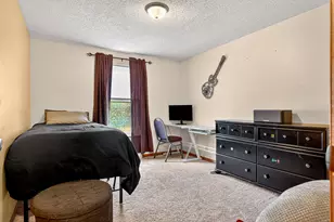 1525 Holley St, Holmen, WI 54636 - Photo 14