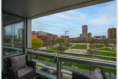 545 E Wells St #502, Milwaukee, WI 53202 - Photo 28