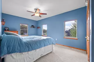 W6166 Valley Pl, Onalaska, WI 54636 - Photo 18