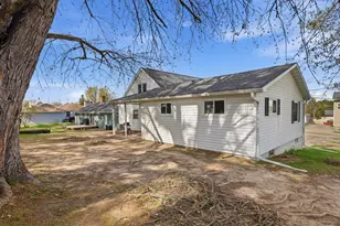 1003 N Main St, Marion, WI 54950 - Photo 28