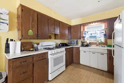 1003 N Main St, Marion, WI 54950 - Photo 4