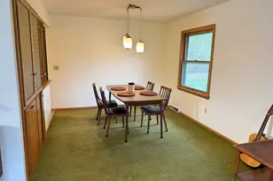 351 Hialeah Dr, Racine, WI 53402 - Photo 10