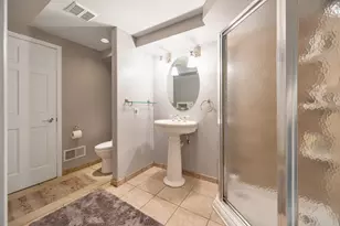 207 Woodlands Ct, Hartland, WI 53029 - Photo 34