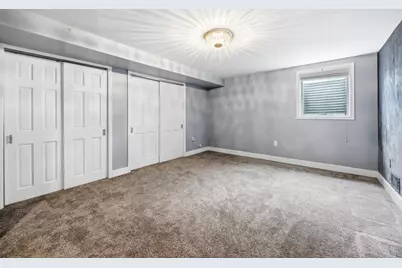 207  Woodlands Ct, Hartland, WI 53029 - Photo 36