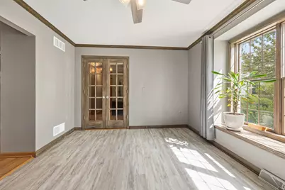 207  Woodlands Ct, Hartland, WI 53029 - Photo 14