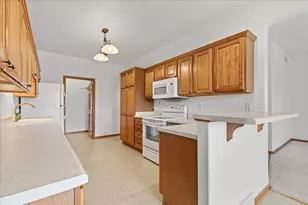 769 Green Bay Dr, Mayville, WI 53050 - Photo 22