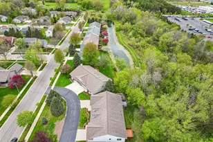 2908 Valley Ave, West Bend, WI 53095 - Photo 44