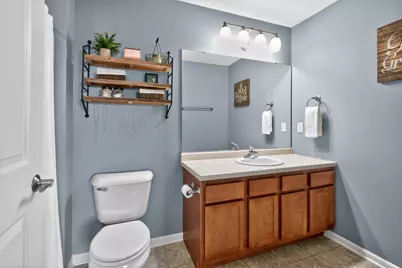 W197N16960  Stonewall Dr #12, Jackson, WI 53037 - Photo 12