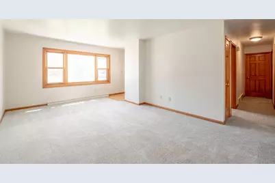 2708  Pershing Ave, Sheboygan, WI 53083 - Photo 4