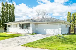 2708 Pershing Ave, Sheboygan, WI 53083 - Photo 1