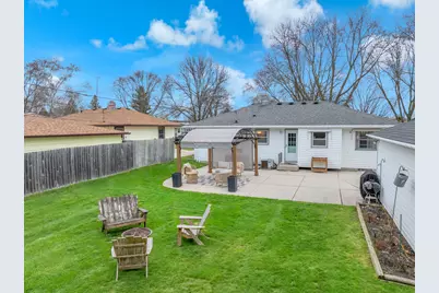 2824 S 15th St, Sheboygan, WI 53081 - Photo 24