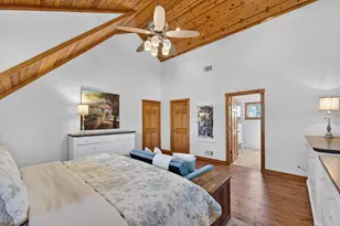 11024 Lakeshore Dr, Pleasant Prairie, WI 53158 - Photo 22