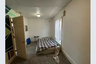 1114 S 11th St, Sheboygan, WI 53081 - Photo 10
