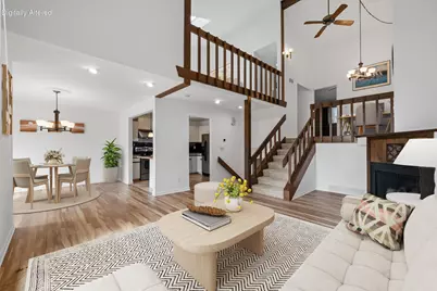 12808 N Colony Dr, Mequon, WI 53097 - Photo 1