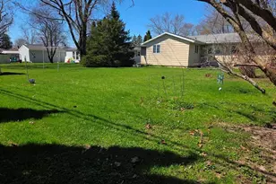 425 Bishop Ave, Plymouth, WI 53073 - Photo 16