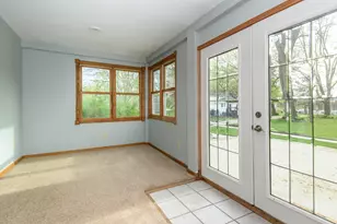 412 West Ave, Pewaukee, WI 53072 - Photo 4