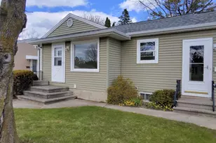 2607 Lincoln Ave, Two Rivers, WI 54241 - Photo 14